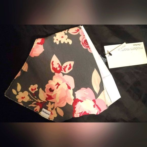 Pink & gray flower onesie set with has a NWT - Picture 6 of 6